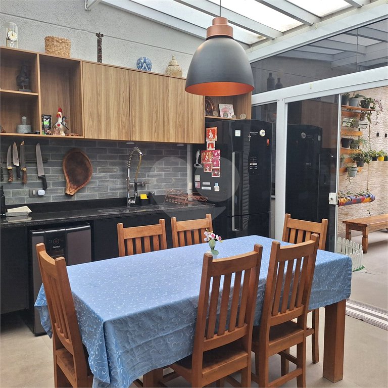 Apartamento à venda com 3 quartos, sendo 1 suíte, em Vila Paulicéia, São Paulo, SP