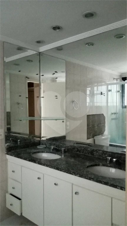 Apartamento à venda ou para alugar com 4 quartos, sendo 2 suítes,  em Vila Sônia, São Paulo, SP