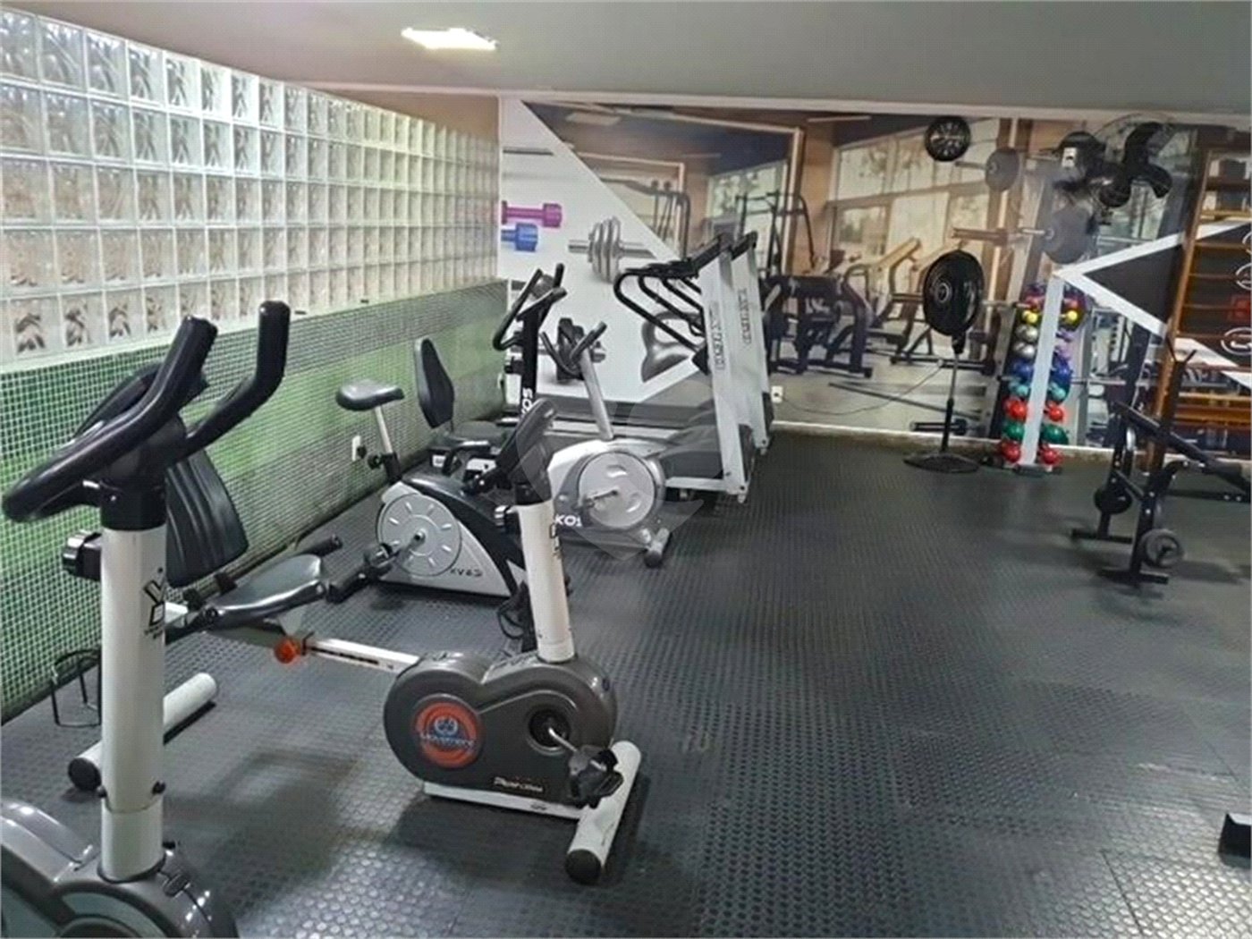 Apartamento à venda com 2 suítes em Santana, São Paulo, SP