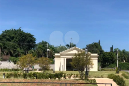 Indaiatuba - Villa dos Pinheiros - terreno com 680,37 ms - R$ 1.490.000,00 - condominio - R$ 1.450,00 - iptu - R4 520,00 - Com segurança inteligente, fiação e internet por fibra ótica subterrâneas, gás encanado e uma exuberante área verde preservada com nascentes naturais, Salão de festas, lounge