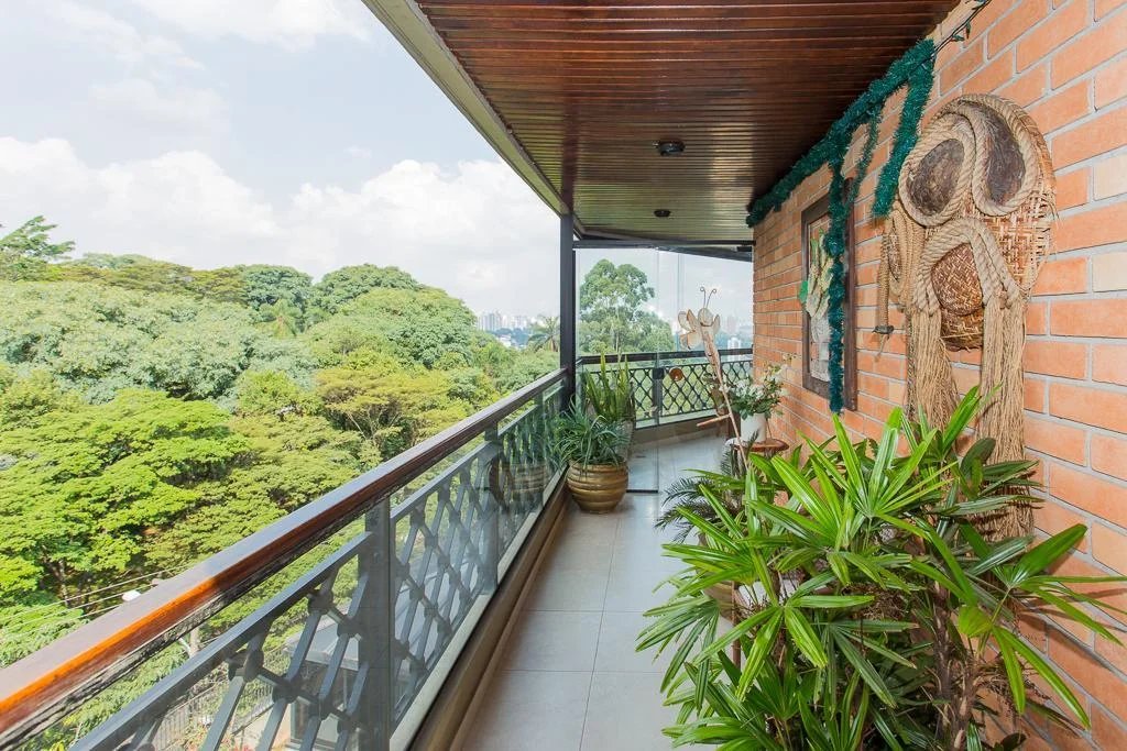 Apartamento para alugar com 5 quartos, sendo 3 suítes, em Vila Ida, São Paulo, SP