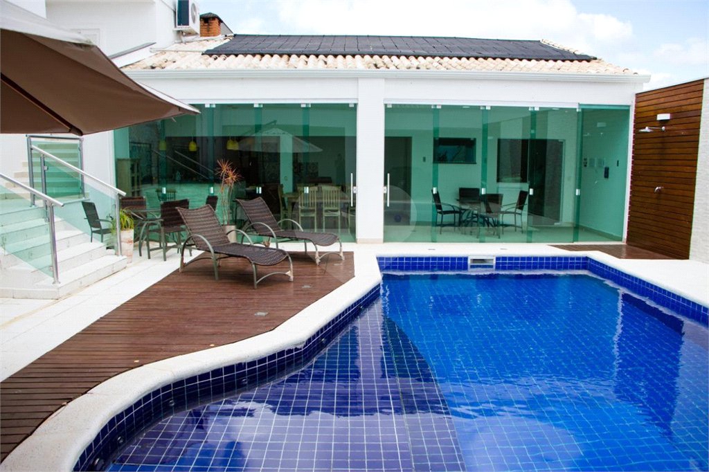 Casa à venda com 4 suítes no condomínio Residencial Villa dos Inglezes, Sorocaba - SP