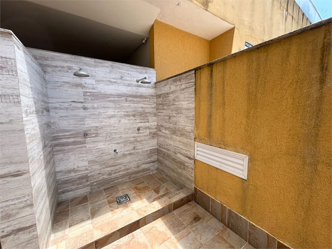 Apartamento com 1 dormitório à venda, 68 m² por R$ 280.000,00 - Pitangueiras - Guarujá/SP