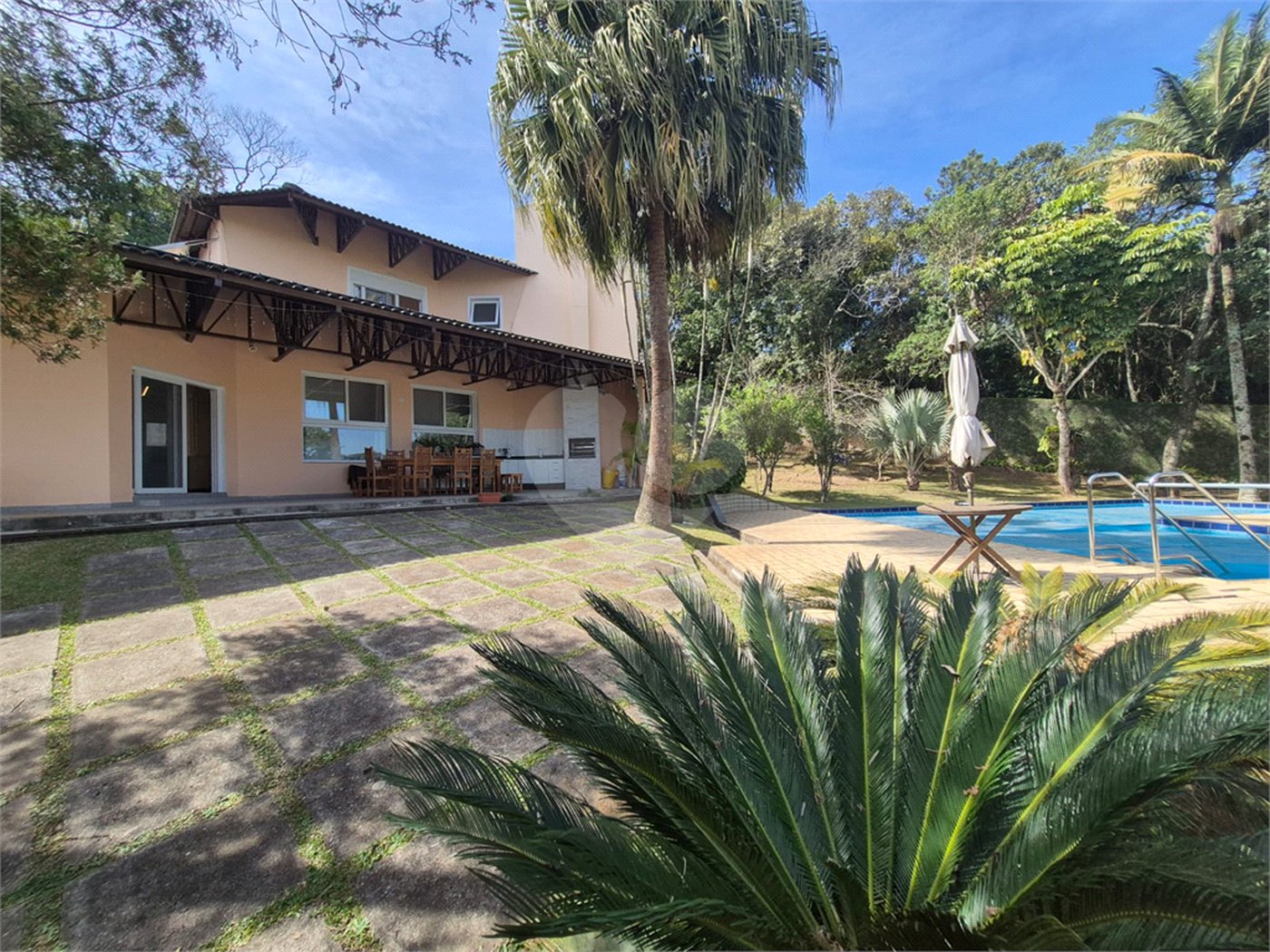 Casa à venda com 3 suítes no condomínio Parque Imperial da Cantareira, Mairiporã - SP
