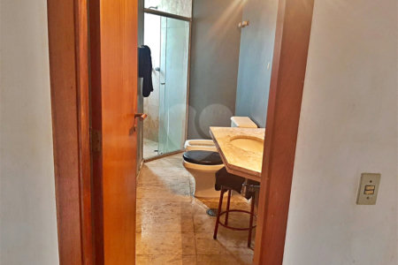 Apartamento à venda com 4 quartos, sendo 3 suítes,  em Itaim Bibi, São Paulo, SP