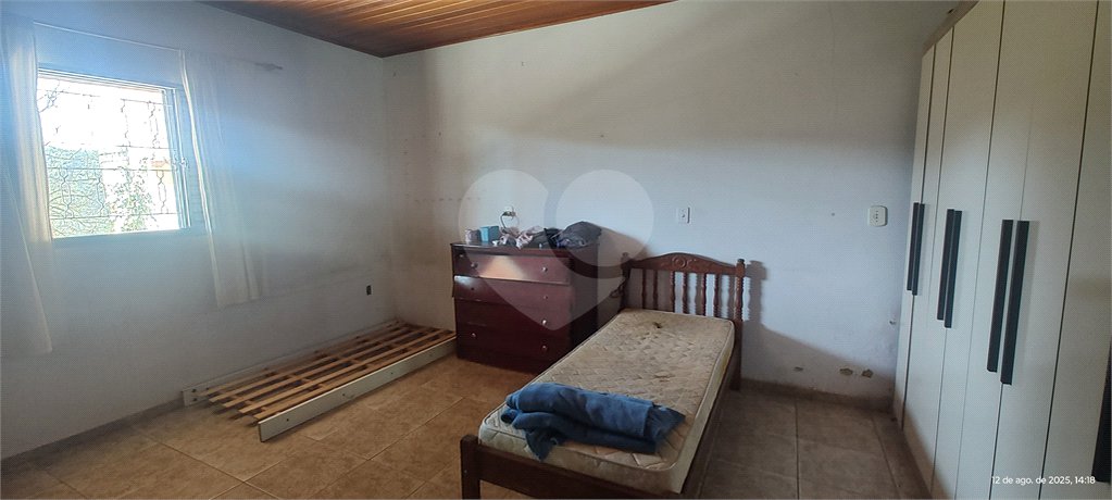 Chácara à venda com 3 quartos, sendo 1 suíte, no Centro, Nazaré Paulista, SP