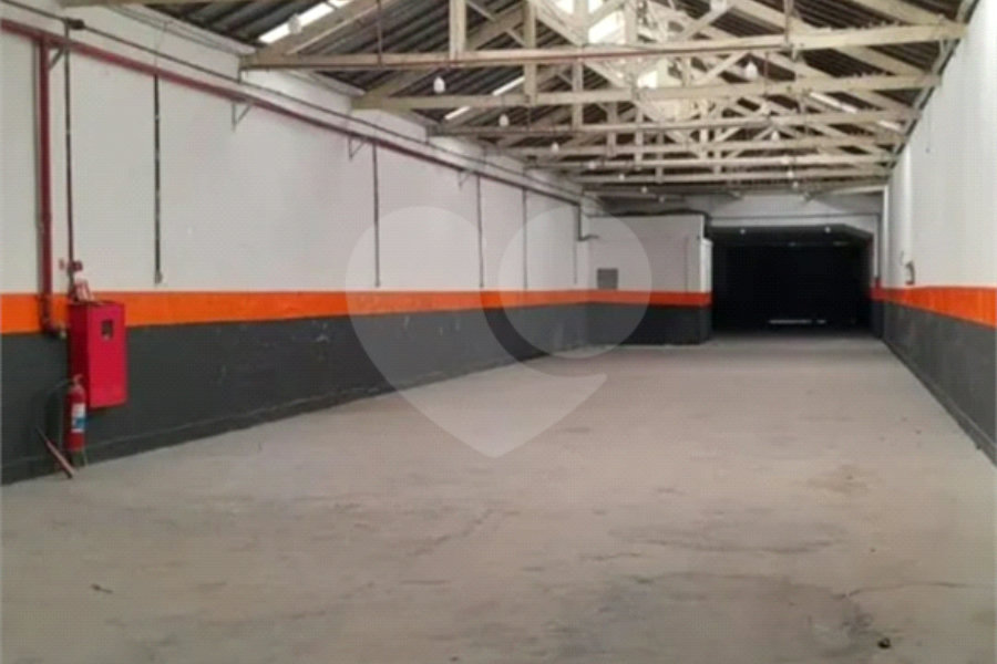 Prédio à venda em Bom Retiro, São Paulo, SP