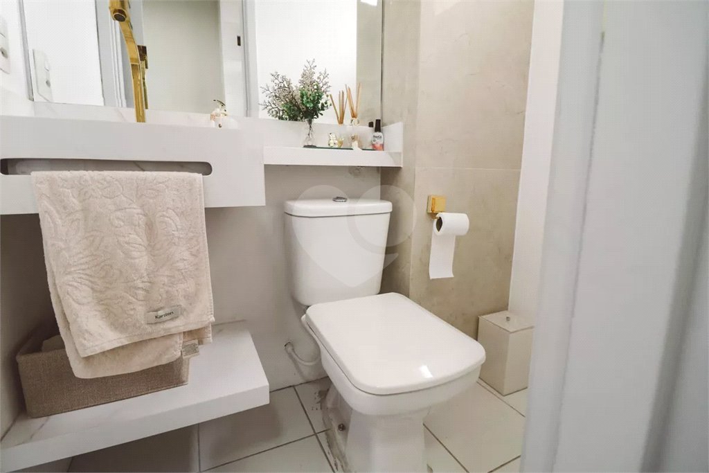 Apartamento à venda com 3 quartos, sendo 1 suíte,  em Vila Dom Pedro II, São Paulo, SP