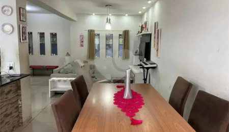 Sobrado à venda com 3 quartos, sendo 2 suítes,  em Conjunto Residencial Butantã, São Paulo, SP