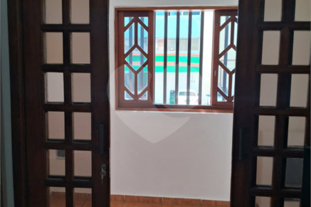 Sobrado à venda com 2 quartos, sendo 1 suíte, em Vila Guarani (z Sul), São Paulo, SP