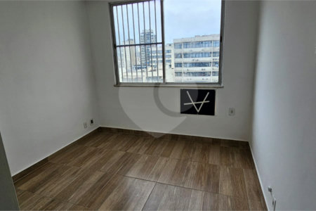 Apartamento à venda com 4 quartos, sendo 1 suíte, em Tijuca, Rio de Janeiro, RJ