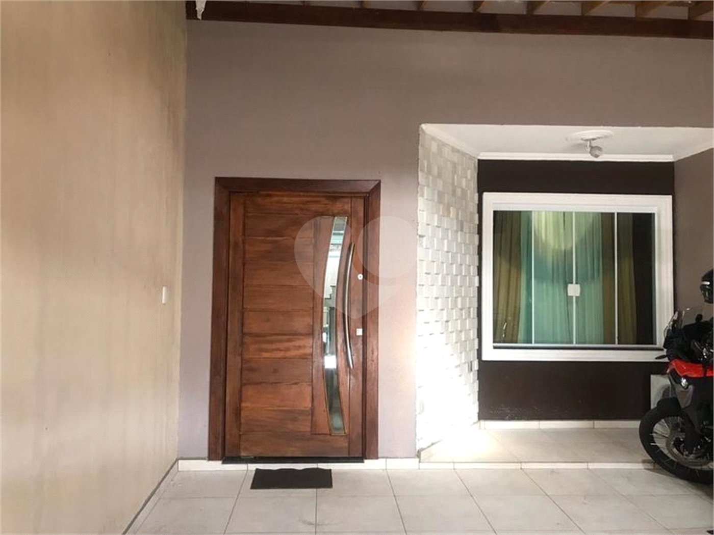 Sobrado à venda com 3 suítes em Vila Haro, Sorocaba, SP