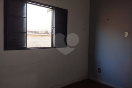 Casa Térrea à venda com 3 quartos, sendo 1 suíte, em Vila Xavier (vila Xavier), Araraquara, SP
