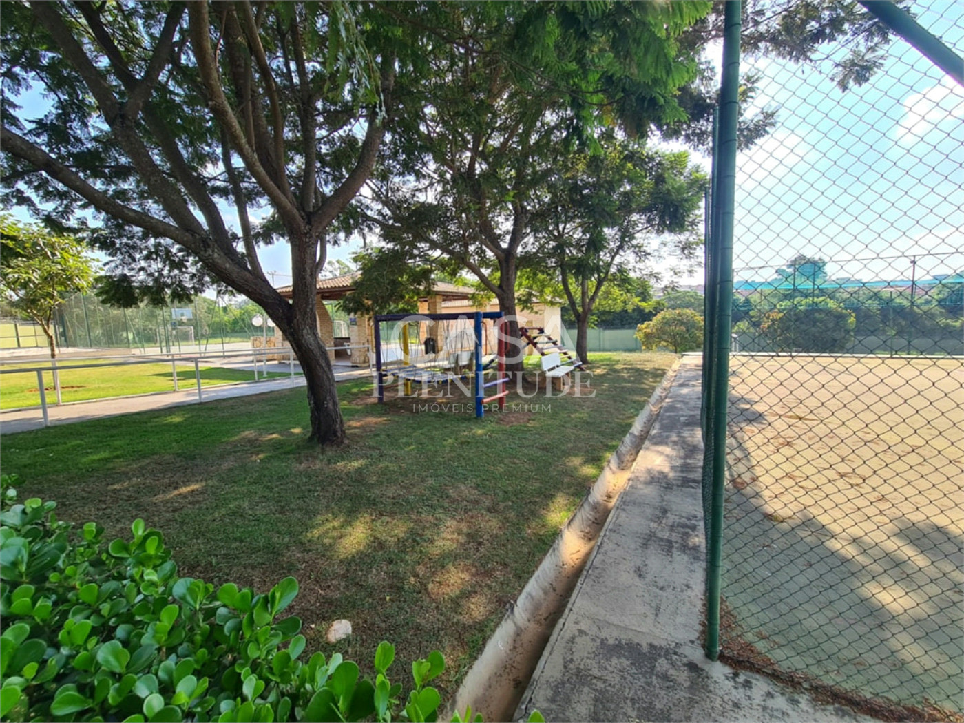 Casa em condomínio à venda com 3 suítes em Cajuru do Sul, Sorocaba, SP