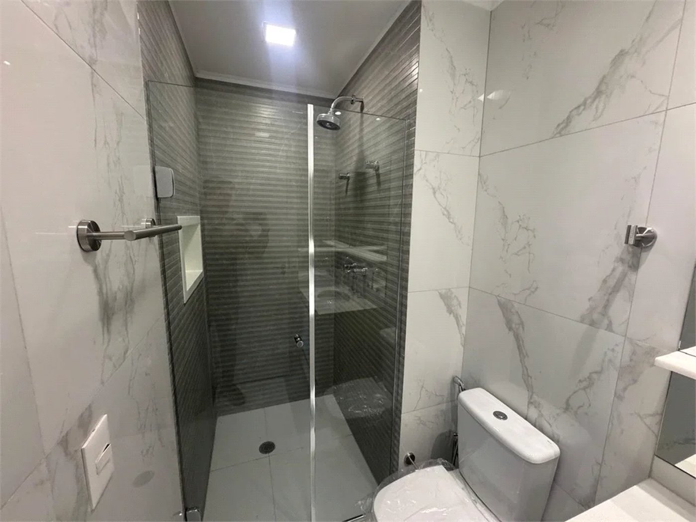 Apartamento à venda com 3 suítes em Brooklin Paulista, São Paulo, SP