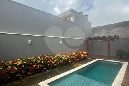 Casa à venda com 3 suítes no condomínio Residencial Terra Nobre, Indaiatuba - SP
