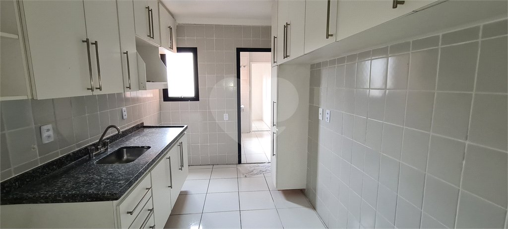 Apartamento para alugar com 3 quartos, sendo 1 suíte, em Chácara Santo Antônio, São Paulo, SP