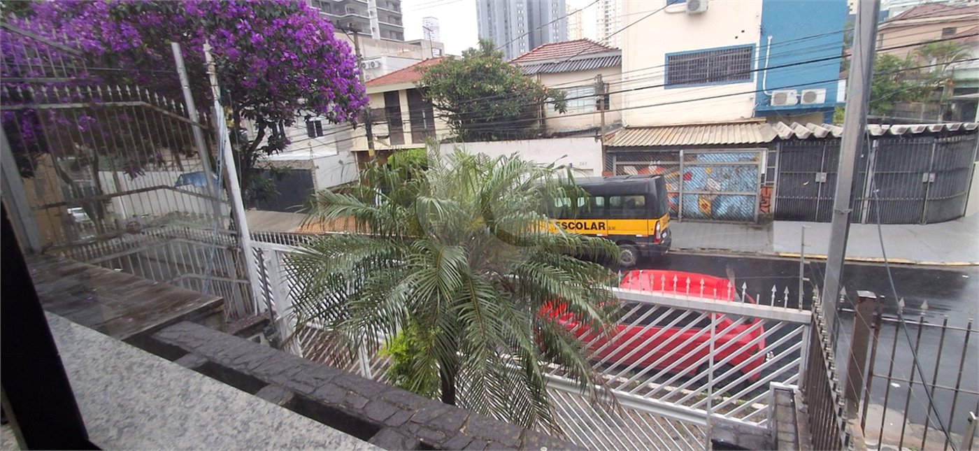 Casa à venda com 4 quartos, sendo 1 suíte,  em Tatuapé, São Paulo, SP