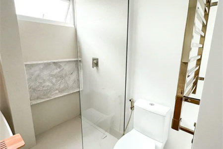 Apartamento à venda com 4 suítes em Vila Cordeiro, São Paulo, SP