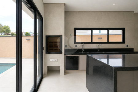 Casa à venda com 3 quartos, sendo 1 suíte, no condomínio Residencial Jardim Villa Verona, Sorocaba - SP