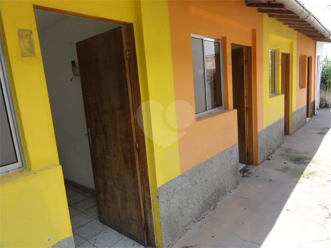 Casa Térrea à venda ou para alugar com 4 quartos em Jardim Floresta, São Paulo, SP