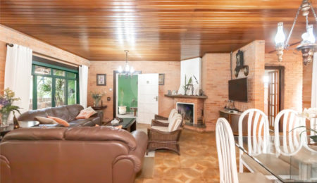 Casa à venda com 4 quartos, sendo 1 suíte,  em Vila Guarani (z Sul), São Paulo, SP
