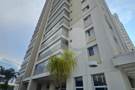 Apartamento à venda com 3 quartos, sendo 1 suíte, em Vila Regente Feijó, São Paulo, SP