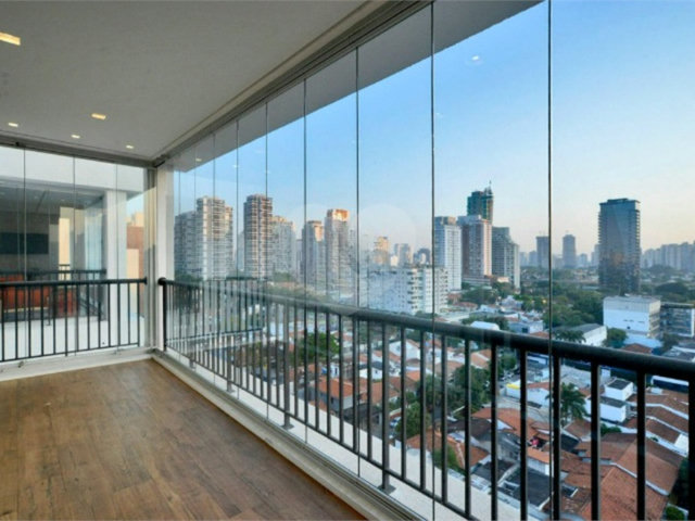 Apartamento para alugar com 2 suítes em Brooklin, São Paulo, SP