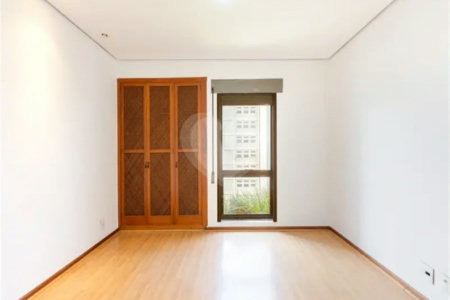 Apartamento à venda ou para alugar com 3 suítes em Real Parque, São Paulo, SP