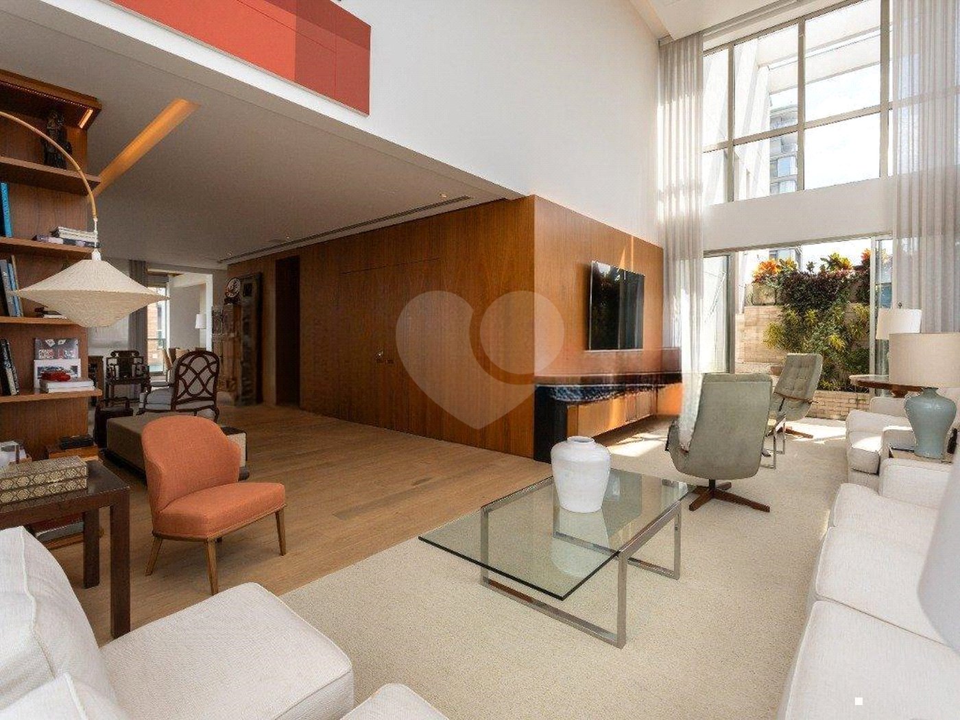 Apartamento à venda ou para alugar com 3 suítes em Itaim Bibi, São Paulo, SP