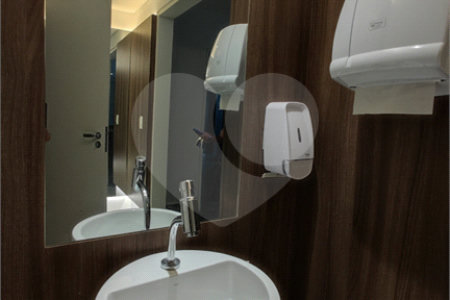 Apartamento à venda ou para alugar com 2 quartos, sendo 1 suíte, em Alto da Boa Vista, São Paulo, SP
