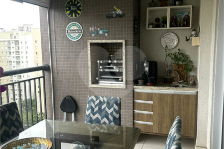 Apartamento à venda com 2 suítes em Parque Reboucas, São Paulo, SP
