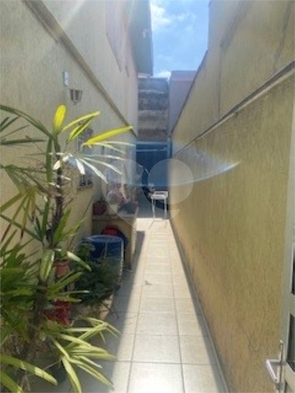 Sobrado à venda com 4 quartos, sendo 1 suíte, em Parque Edu Chaves, São Paulo, SP
