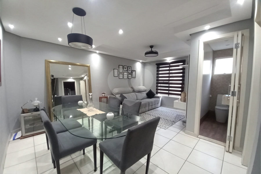 Casa à venda com 2 suítes no condomínio Da Chácara, São Paulo - SP