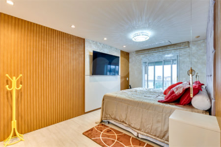 Apartamento à venda com 4 suítes em Vila Sofia, São Paulo, SP