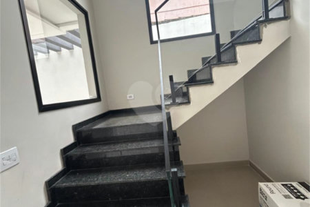Sobrado à venda com 3 suítes em Vila Yara, Osasco, SP