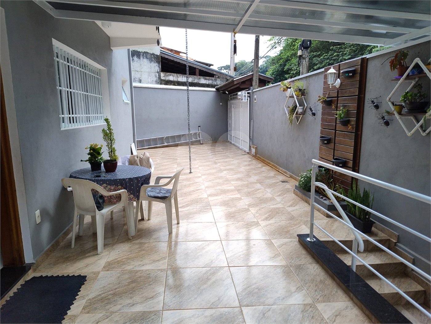 Casa à venda com 3 quartos, sendo 2 suítes, em Capela, Vinhedo, SP
