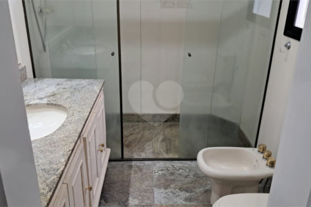 Apartamento à venda ou para alugar com 4 suítes em Santo Amaro, São Paulo, SP