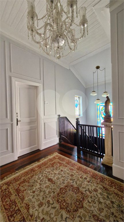 Casa à venda com 7 quartos, sendo 1 suíte, em Cosme Velho, Rio de Janeiro, RJ