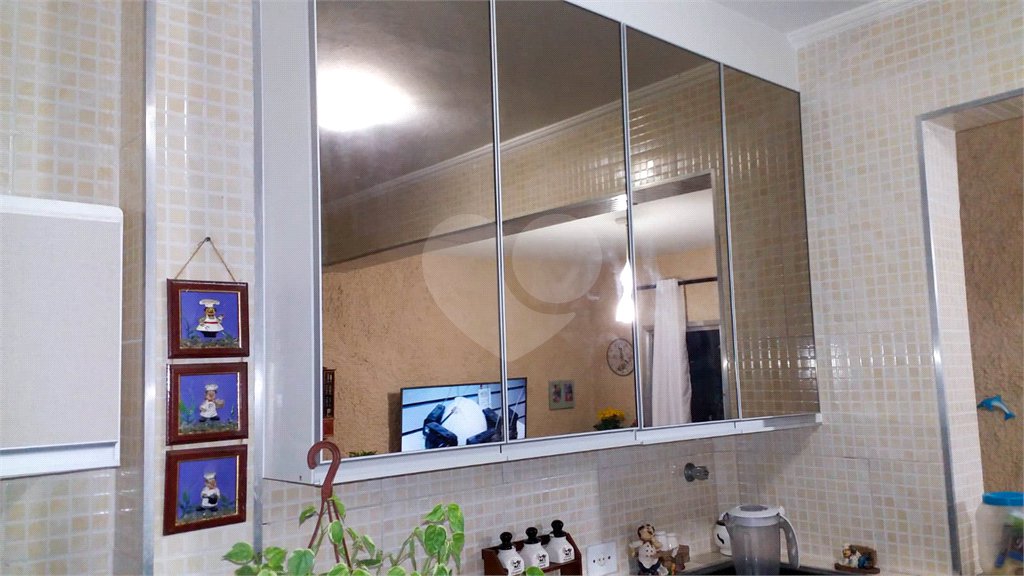 Apartamento à venda com 2 quartos em Guilhermina, Praia Grande, SP