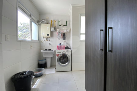 Apartamento à venda com 3 suítes em Água Fria, São Paulo, SP