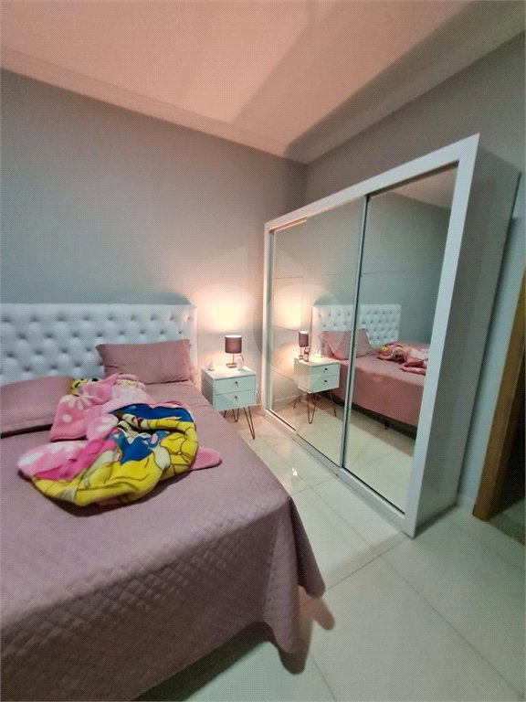 Casa à venda com 4 quartos, sendo 3 suítes,  em Jardim Vera Regina, Campo Limpo Paulista, SP