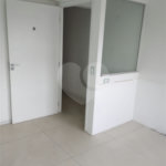 Sala à venda em Vila Bastos, Santo André, SP