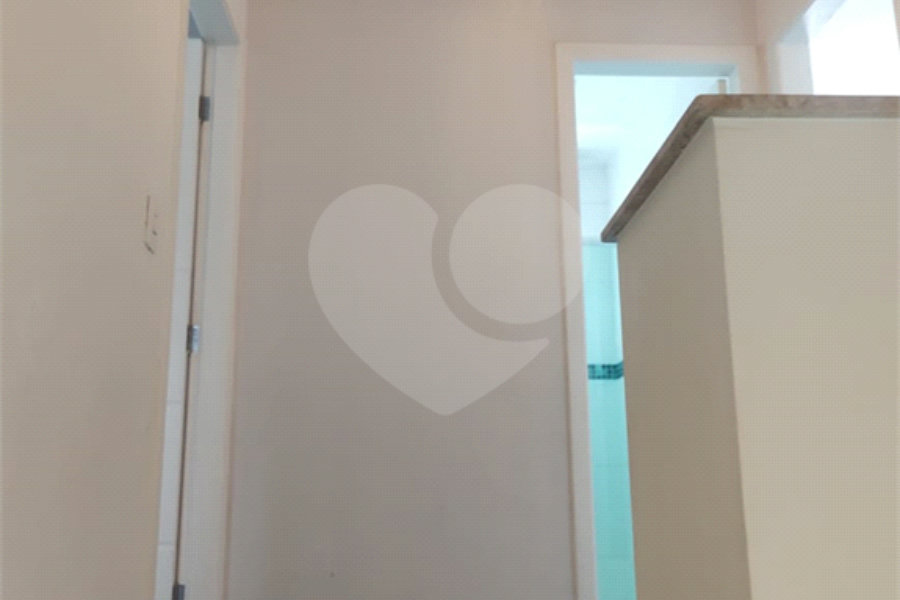 Sobrado à venda com 3 quartos, sendo 1 suíte, em Vila Medeiros, São Paulo, SP
