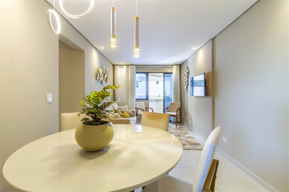 Apartamento à venda com 3 quartos em Campo Belo, São Paulo, SP
