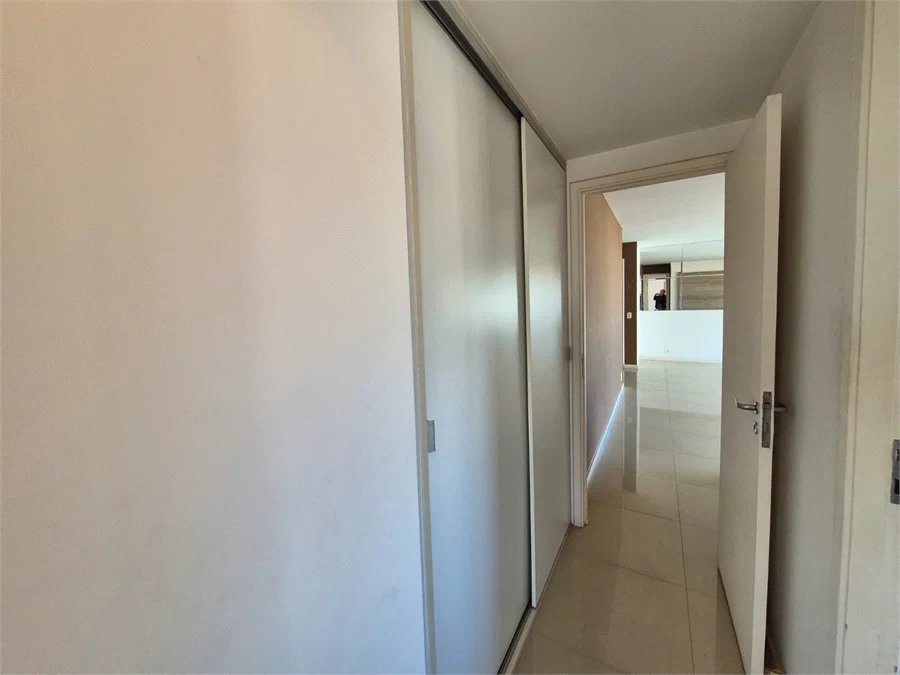 Apartamento à venda com 3 quartos, sendo 1 suíte, em Jardim Olympia, São Paulo, SP