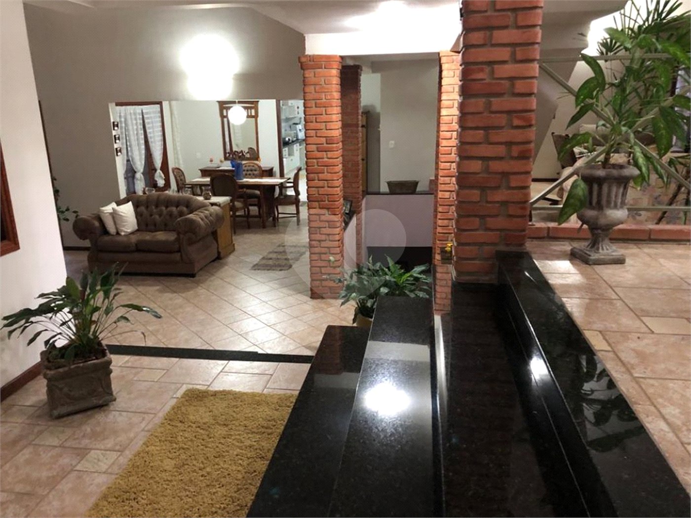 Casa à venda com 3 quartos, sendo 2 suítes, no condomínio Residencial Vivendas Piccolo Paese, Salto - SP
