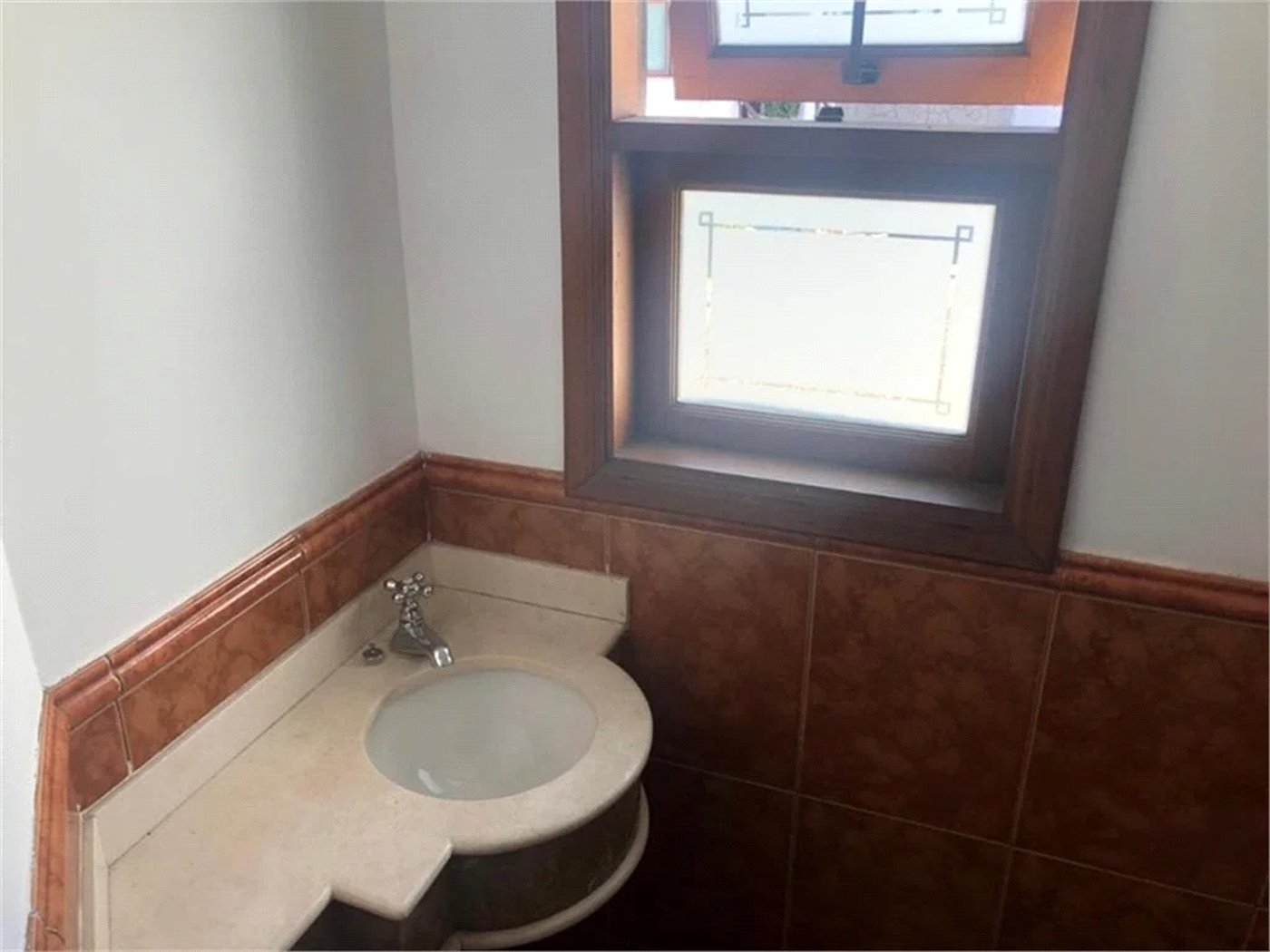 Casa à venda com 4 suítes no condomínio Vila das Emboabas, São Paulo - SP