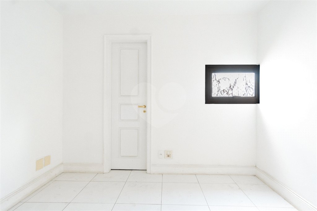 Duplex à venda com 6 quartos, sendo 4 suítes, em Alto de Pinheiros, São Paulo, SP