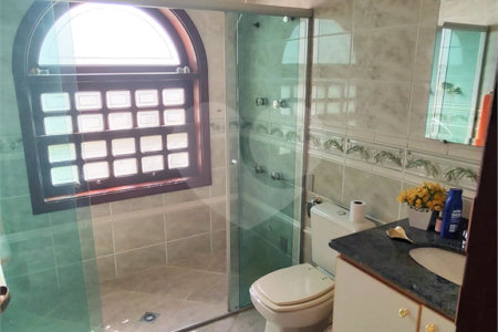 Casa à venda com 5 suítes no condomínio Estância Marambaia, Vinhedo - SP